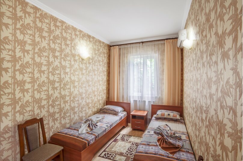 Гостиница Алвис Алушта-98