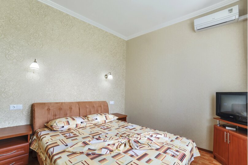 Гостиница Алвис Алушта-90