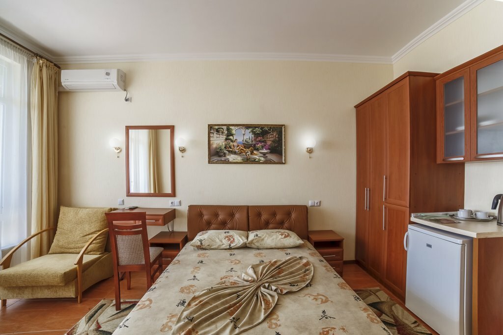 Гостиница Алвис Алушта-150