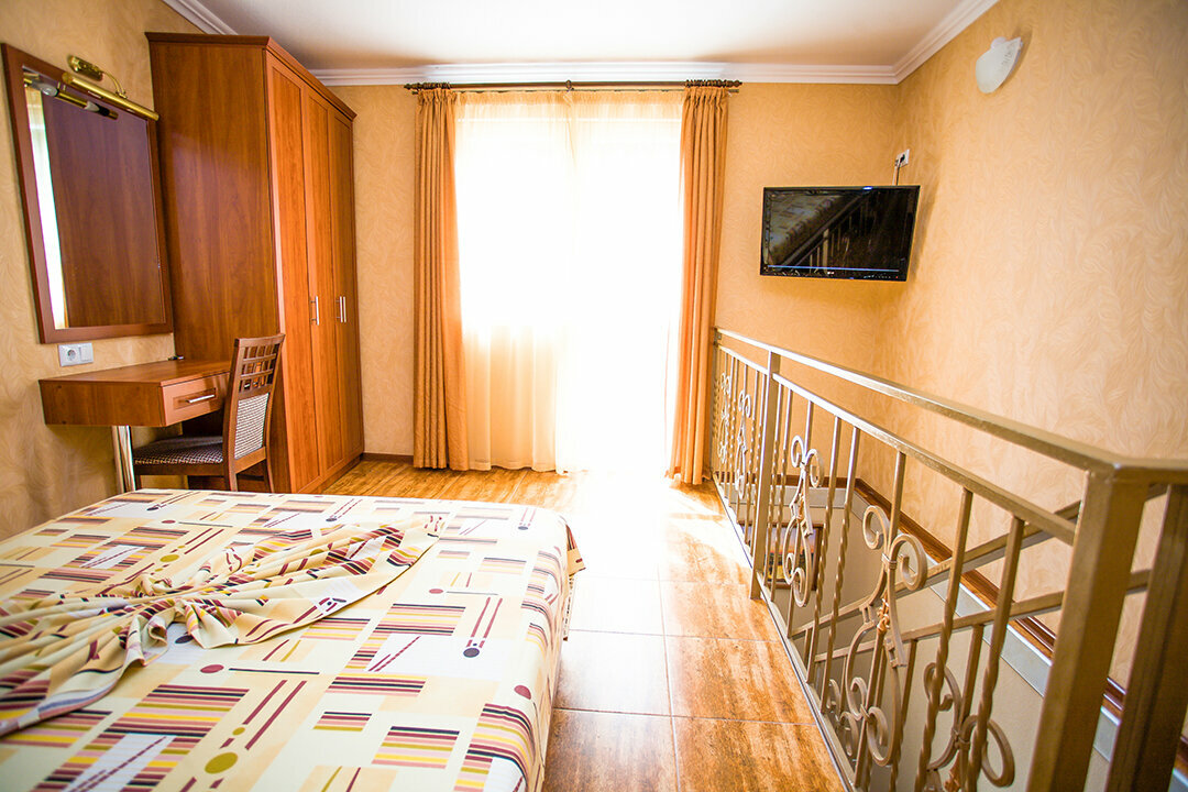 Гостиница Алвис Алушта