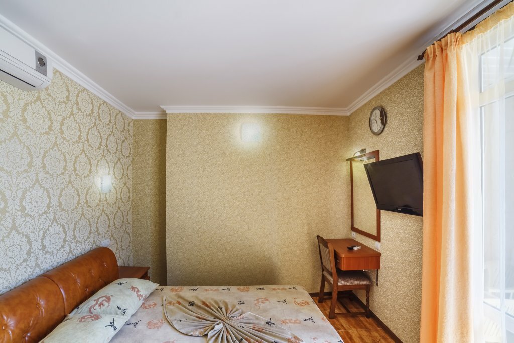 Гостиница Алвис Алушта-162