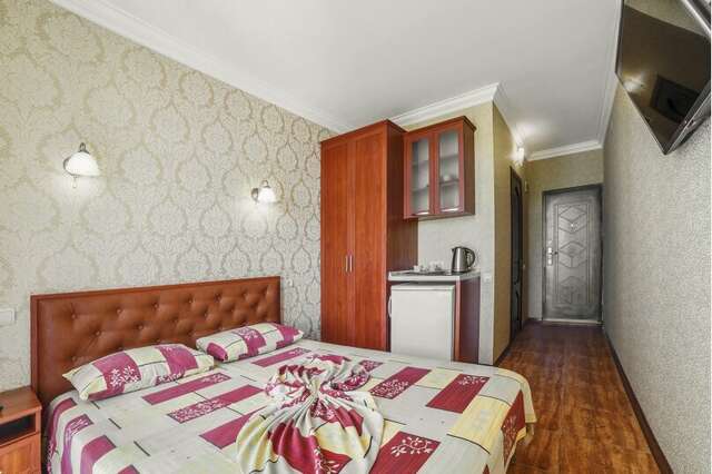 Гостиница Алвис Алушта-80