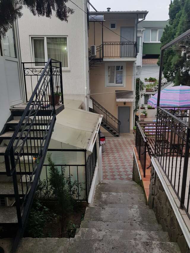 Гостиница Алвис Алушта-40