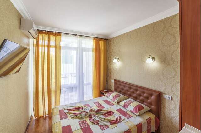 Гостиница Алвис Алушта-77