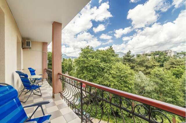 Гостиница Алвис Алушта-12