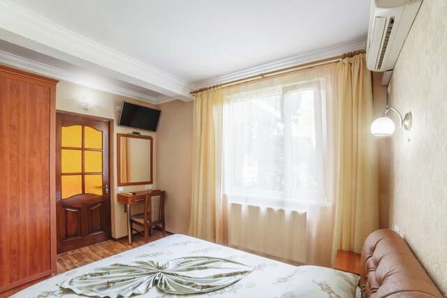 Гостиница Алвис Алушта-152