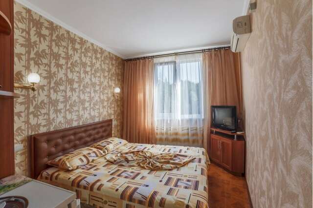 Гостиница Алвис Алушта-163