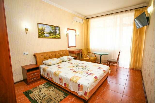 Гостиница Алвис Алушта-90