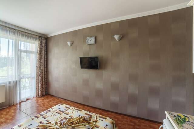 Гостиница Алвис Алушта-98