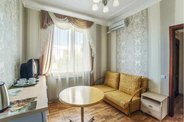 Гостиница Алвис Алушта-86