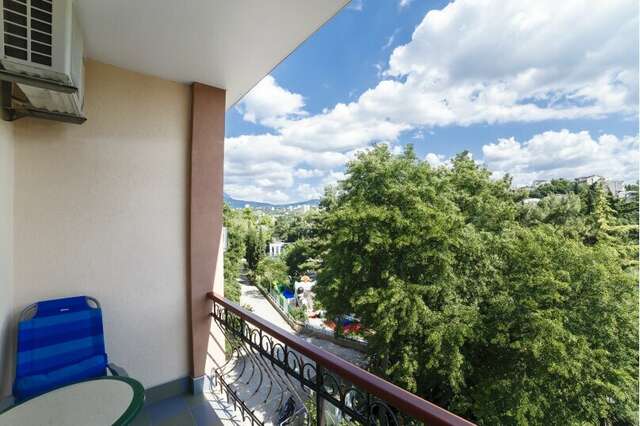 Гостиница Алвис Алушта-54