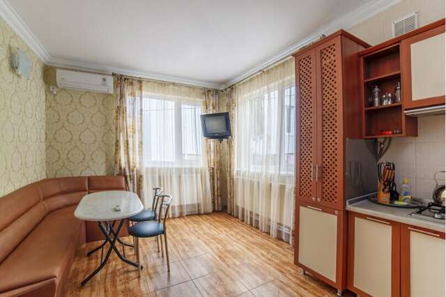 Гостиница Алвис Алушта-93